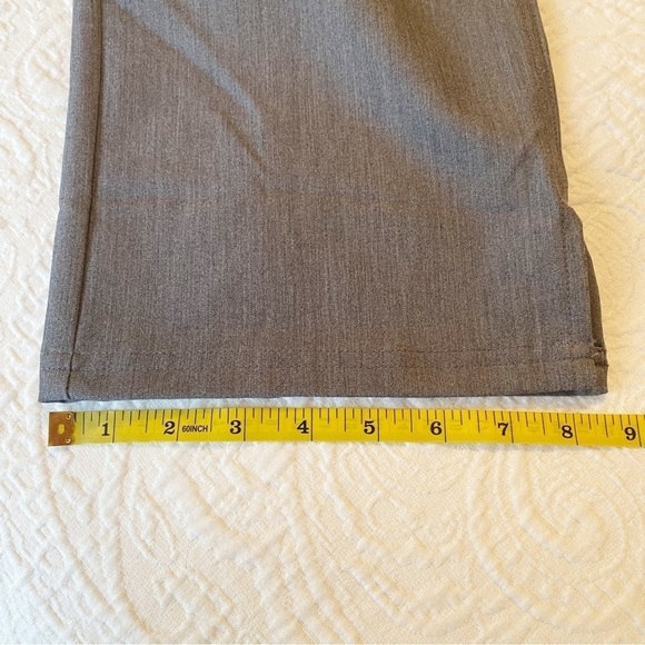 Figs Kade Utility Pocket Gray Scrub Pants - Large Tall - Picture 15 of 16